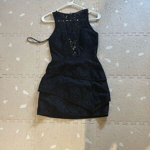 Bcbgmaxazria mini lace dress